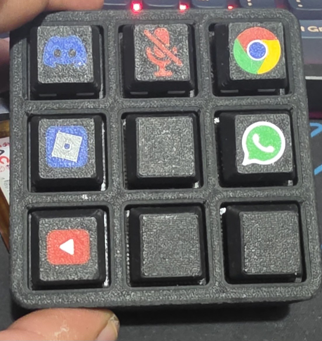 ALIN-TECH MACROPAD — foto real 2